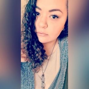 Meet your Posher, Catalina